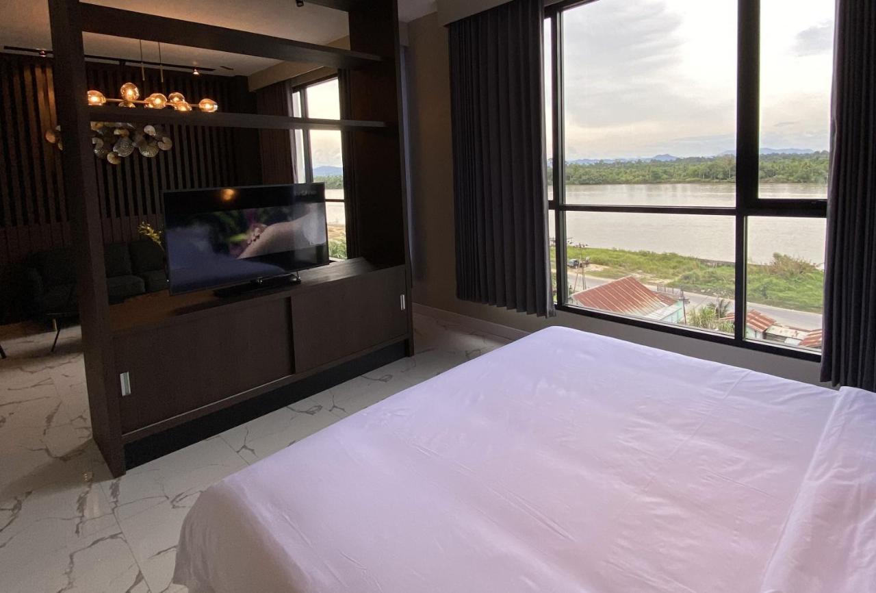 Luminor Hotel Tanjung Selor By Wh Екстер'єр фото
